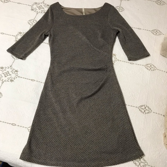 Crece Dresses & Skirts - Crece Gray 3/4 Sleeve Dress